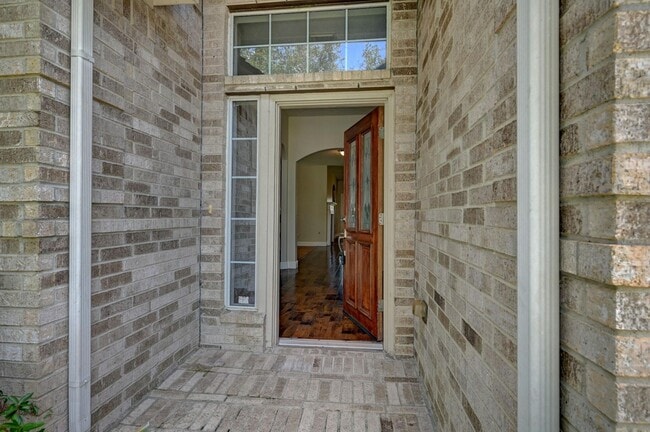 Building Photo - 2507 Winged Dove Dr