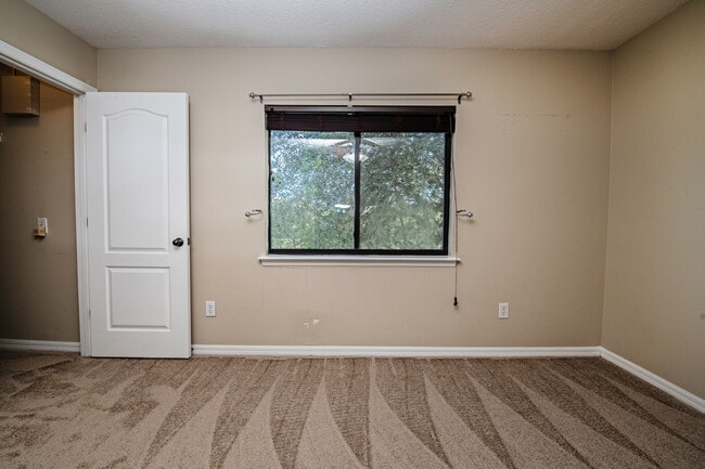 Double Masters - 483 Cabernet Pl