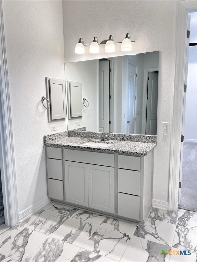 Building Photo - 4607 Camden Heights