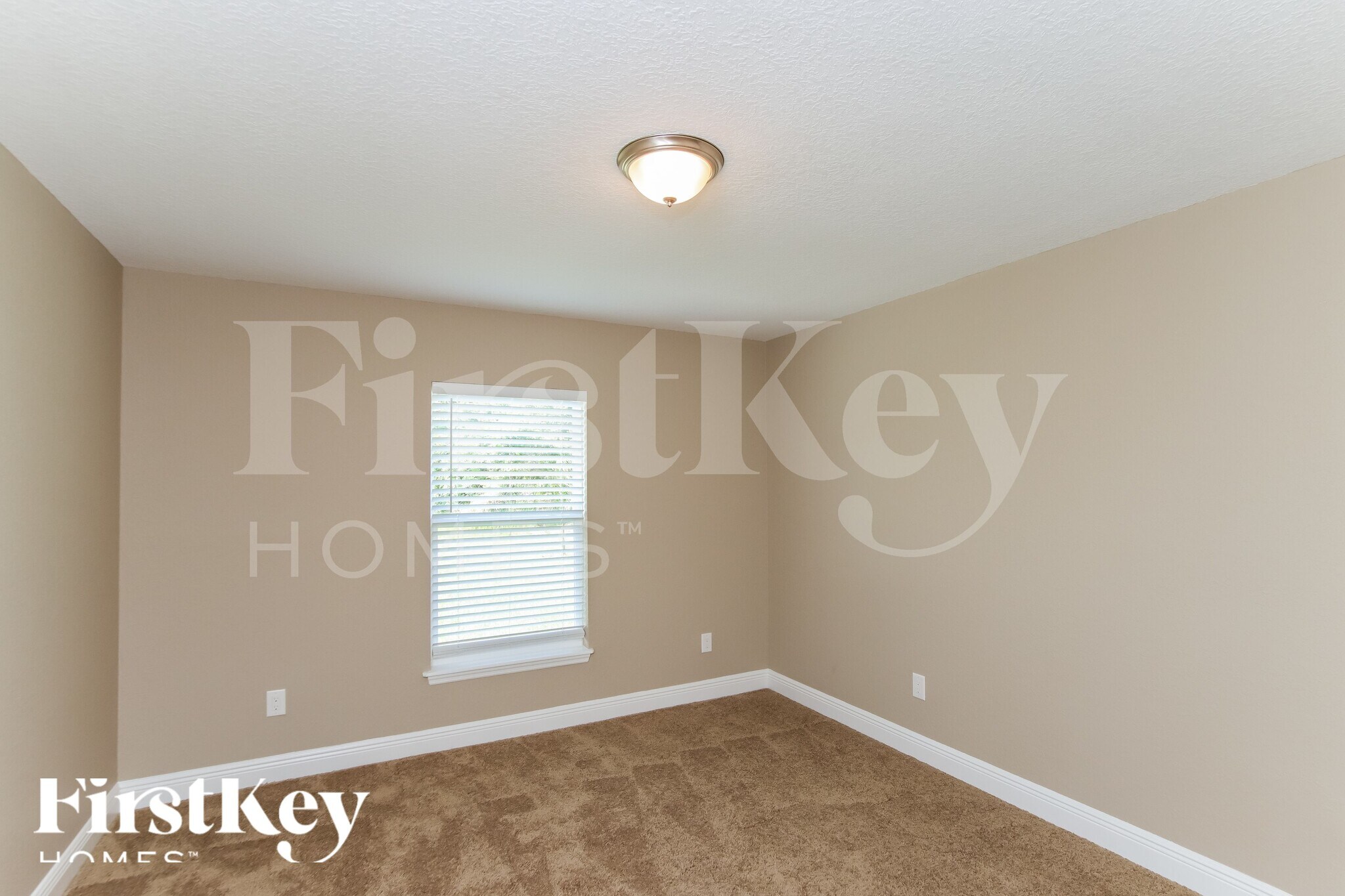 Building Photo - 770 Grandeur St SE