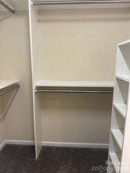 Building Photo - 142 Saye Pl