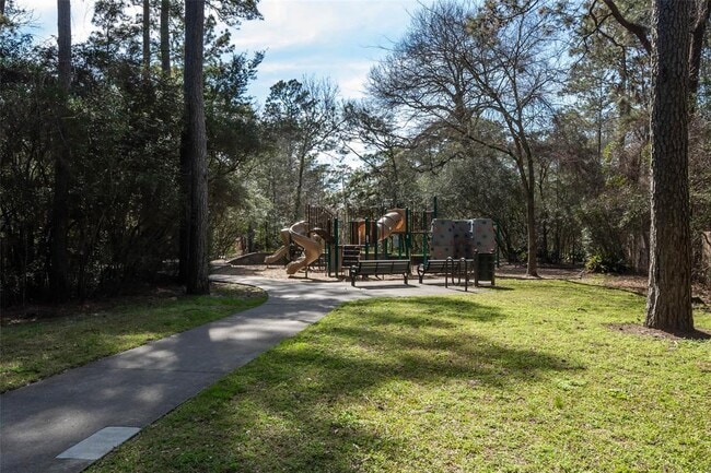 Building Photo - 47 Shallow Pond Pl