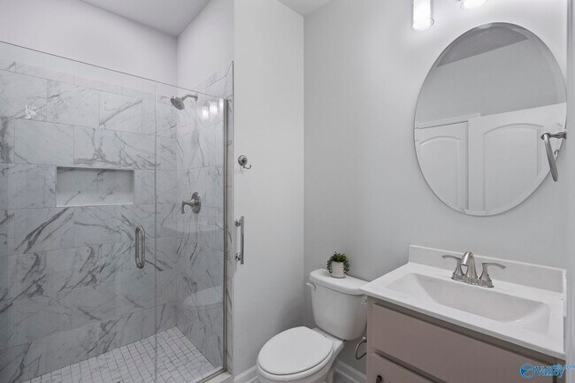 Building Photo - 279 Shubert Dr