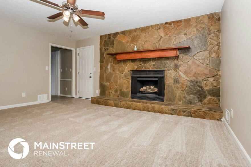 Building Photo - 3851 Sundowner Ct SE