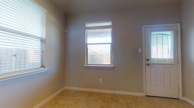 Building Photo - 14010 Cypress Meadows Dr