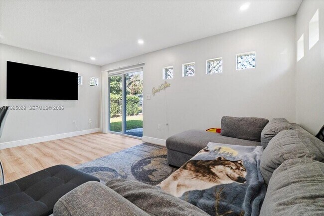 Building Photo - 5402 NW 25th Terrace