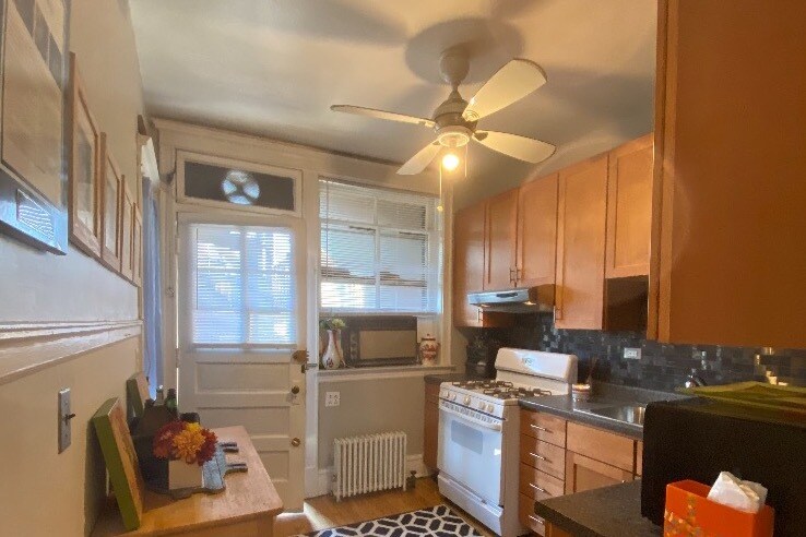 Building Photo - 5614 N Wayne Ave