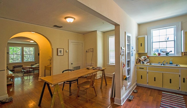 Interior Photo - Hampton Art Lofts