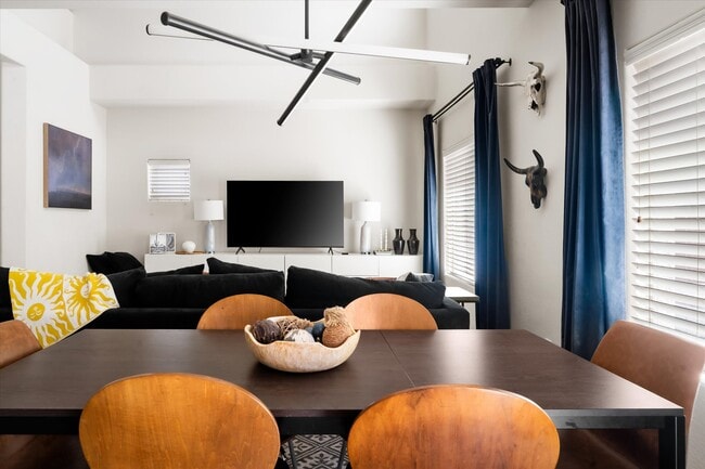 Building Photo - 3006 N 37th St