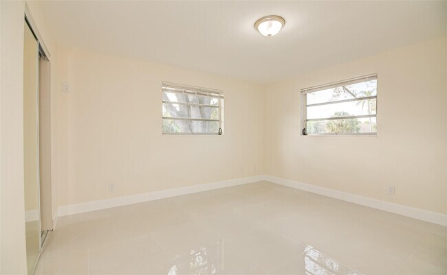 Building Photo - 3105 18th St