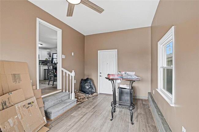 Building Photo - 840 Churchill Terrace