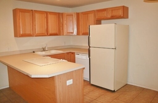 Building Photo - 1233 Purdue Ave