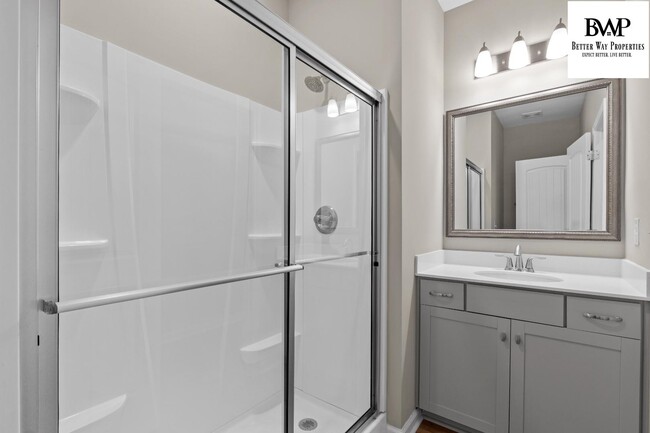 Building Photo - 525 Harbour Pointe Dr