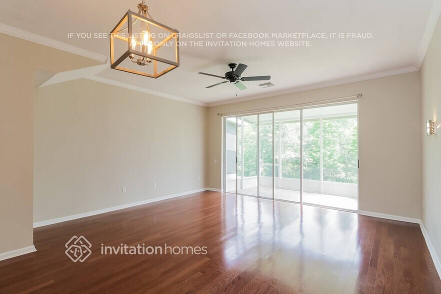 Building Photo - 26533 Castleview Way