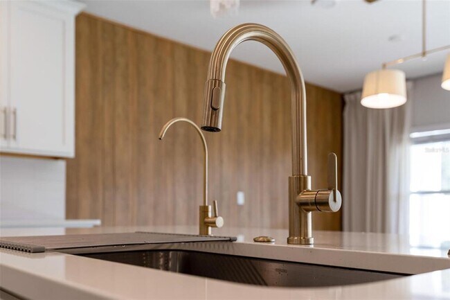 Building Photo - 3857 Branding Iron Bnd