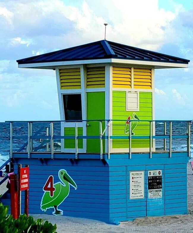 Building Photo - 1012 N Ocean Blvd