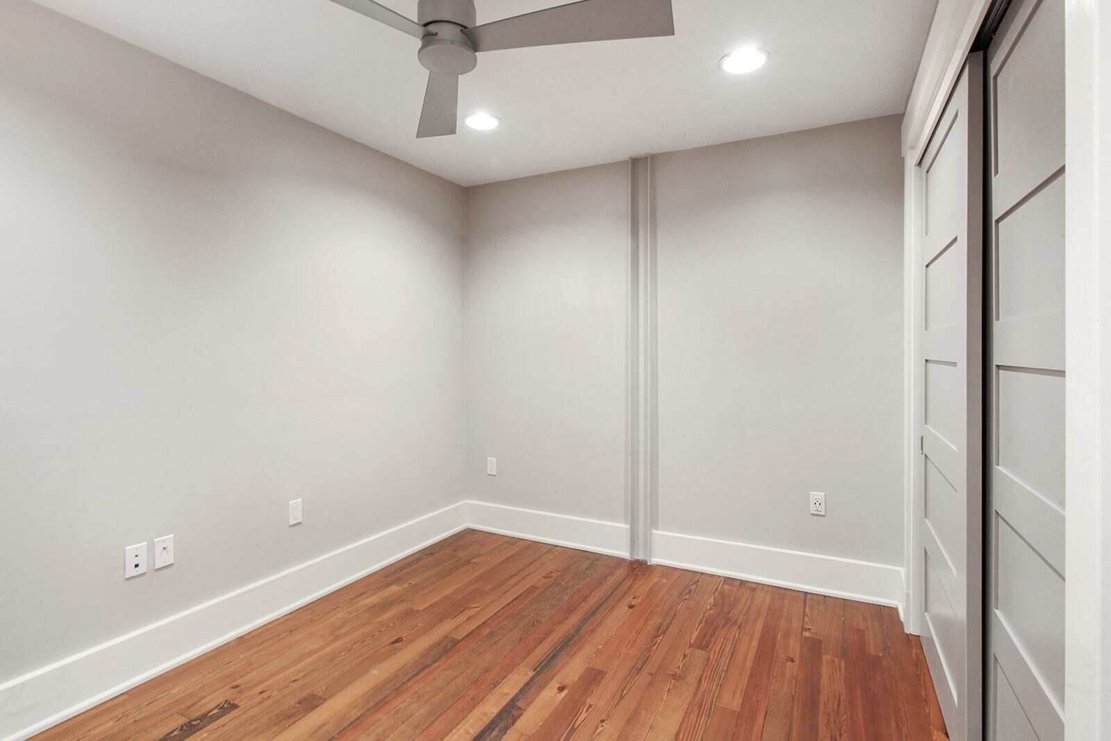 Building Photo - 1215 Louisiana Ave