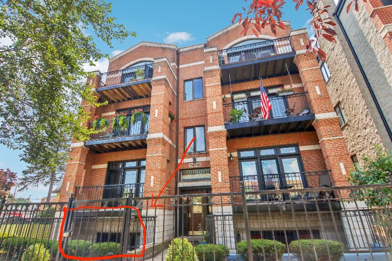 Primary Photo - 7143 W Irving Park Rd