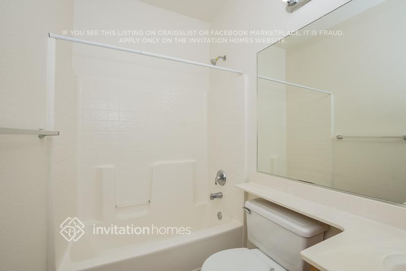 Building Photo - 1564 Union Square Rd