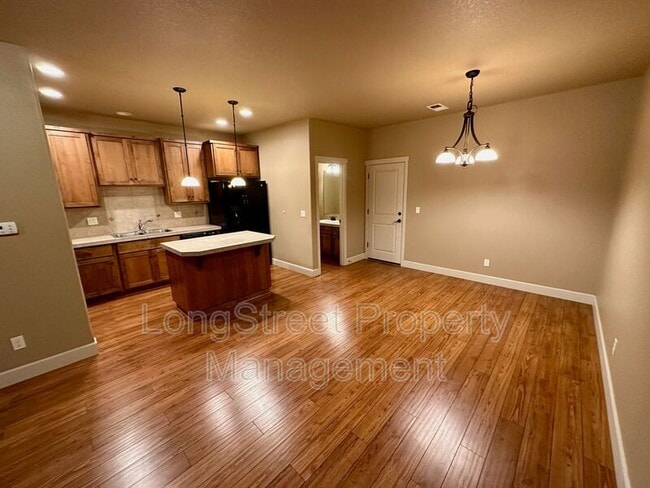 Building Photo - 14234 Murren Way