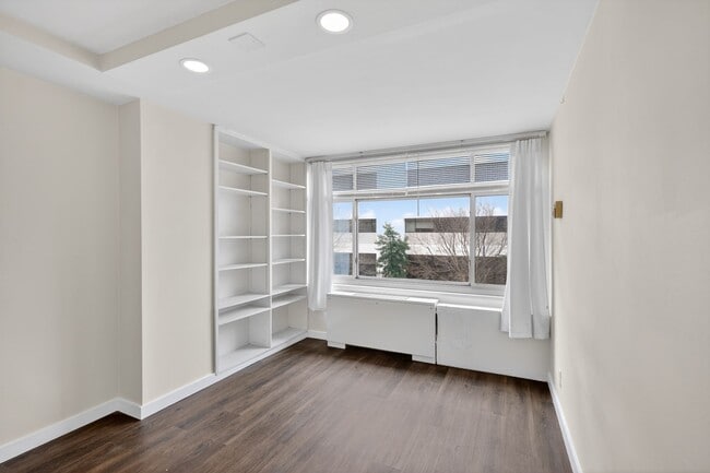 Building Photo - 2401 H St NW