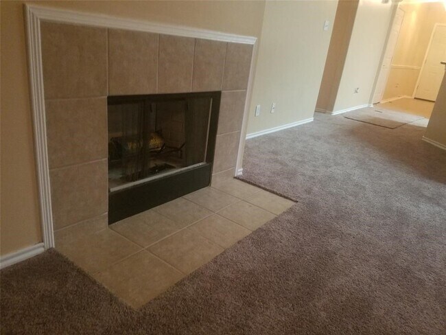 Building Photo - 9119 Melody Park Ln