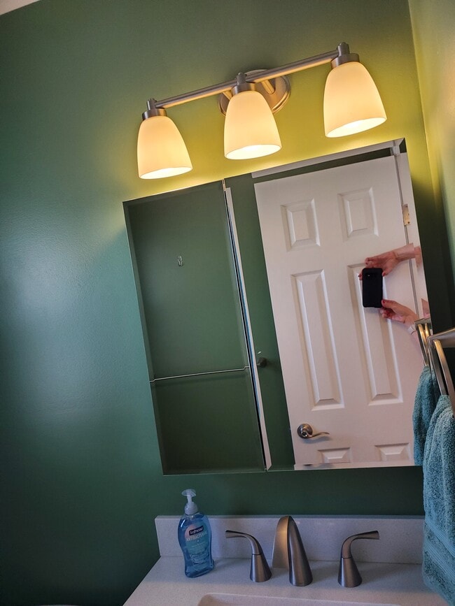 Building Photo - 6619 Beddoo St