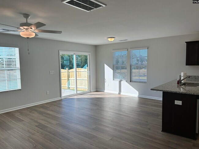 Building Photo - 437 Pinaster Path