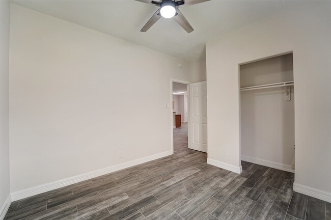 Building Photo - 315 Apache Field Ln