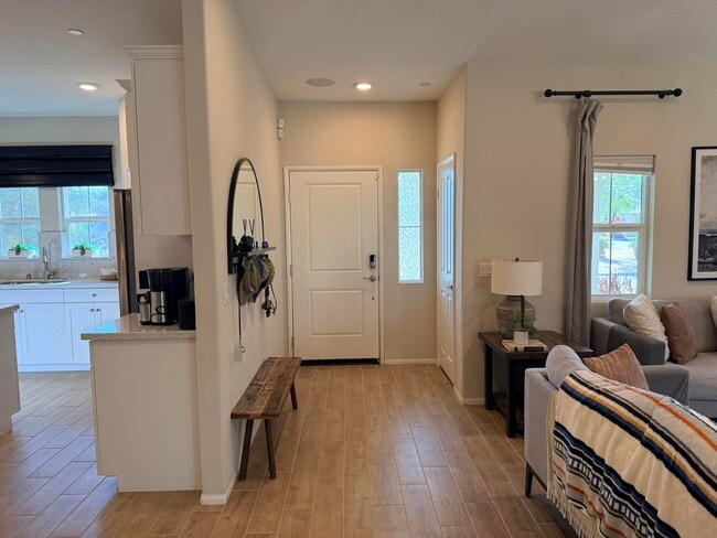 Building Photo - 67924 Rio Vista Dr