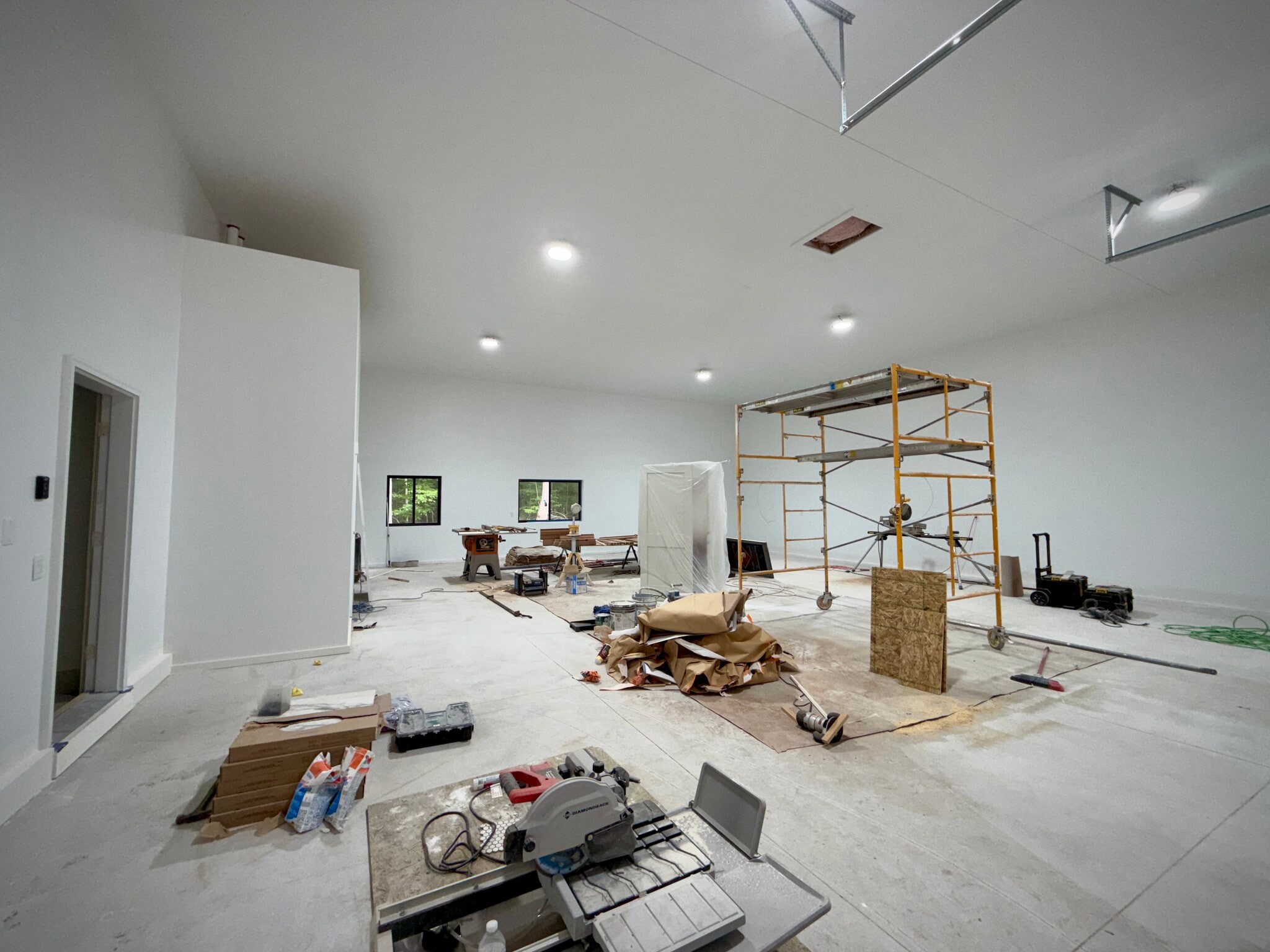 Building Photo - 10673 US 31