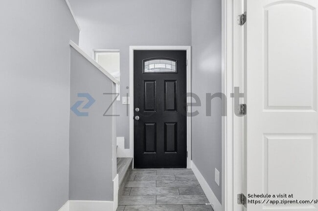 Building Photo - 4403 Jenkins Way