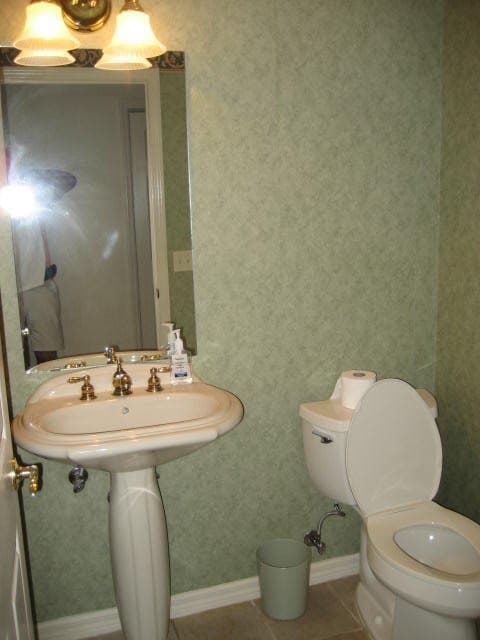 Building Photo - Turnkey SEASONAL Rental in Spanish Springs...