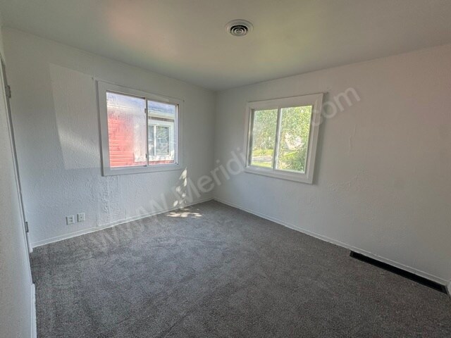 Building Photo - 3225 Felician St