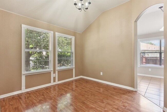 Building Photo - 217 Newport Landing Pl