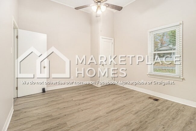 Building Photo - 1393 Carnegie Ave