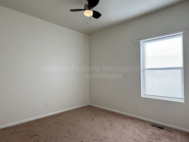 Building Photo - 10051 Seawolf Dr