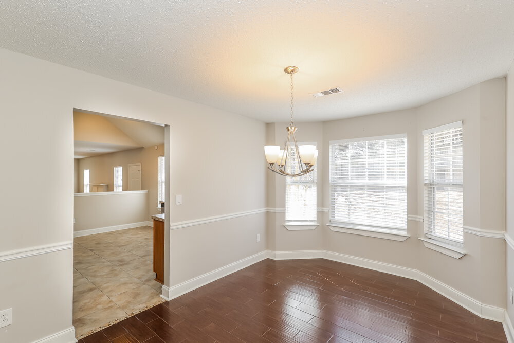 Building Photo - 10635 Misty Meadows Dr