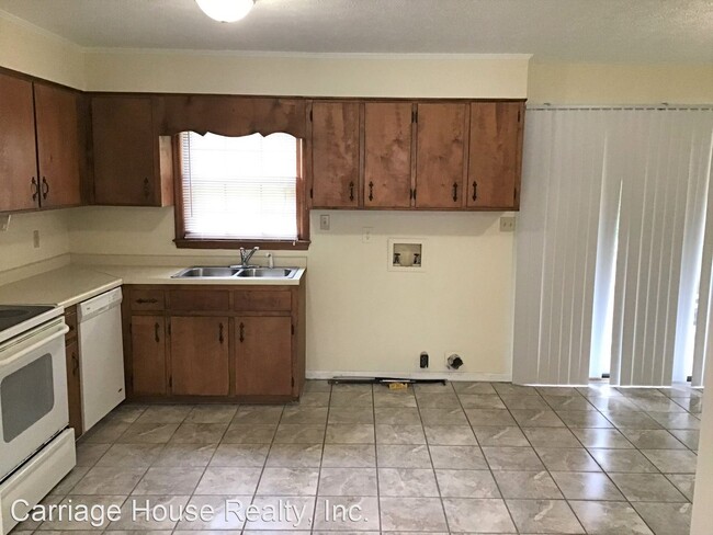 Building Photo - 2 br, 2 bath Apartment - 140 Barrington Place