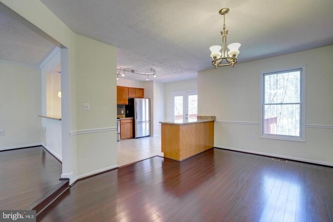 Building Photo - 14510 Mayfair Dr