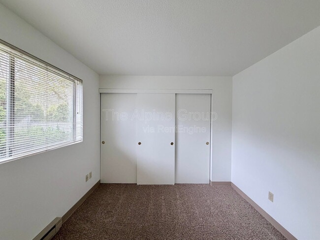 Building Photo - 8991 SW Herb Way