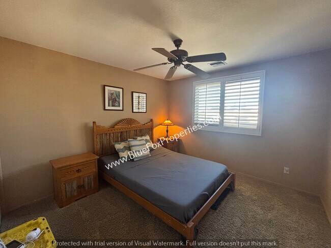 Building Photo - 10706 N Sand Canyon Pl