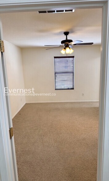 Building Photo - 3381 N River Rapids Dr