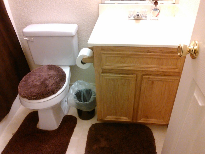 Building Photo - 4204 Alleeta Dr