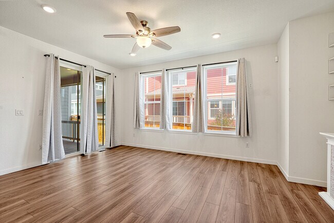 Building Photo - 17391 E 95th Ave