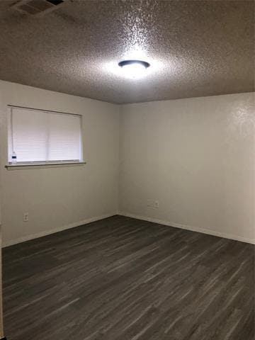 Building Photo - 103 N Venice Dr