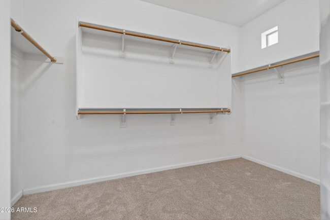 Building Photo - 6118 N 133rd Ave