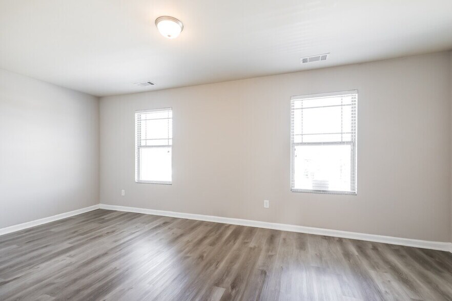 Building Photo - 1213 Faye Ct