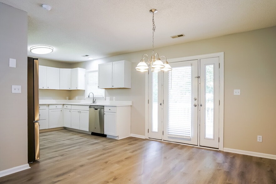 Building Photo - 1509 Kempsey Cir