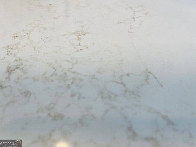 Building Photo - 102 Gardenia Ln